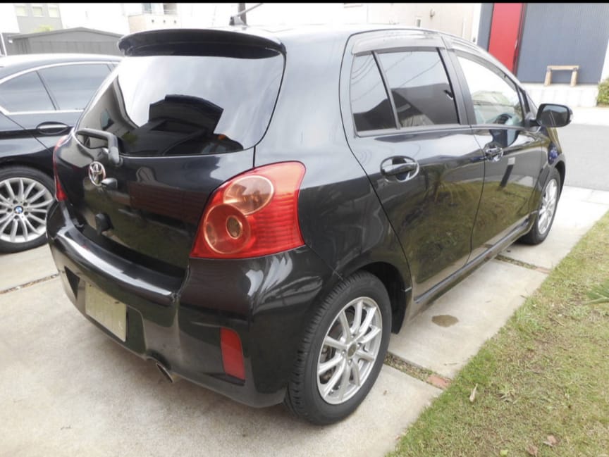 2010 Toyota Vitz  RS